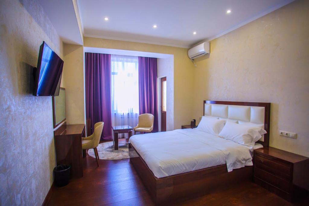 Hotel Ayni Dušanbe Exteriér fotografie