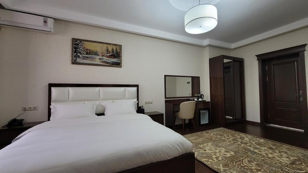 Hotel Ayni Dušanbe Exteriér fotografie