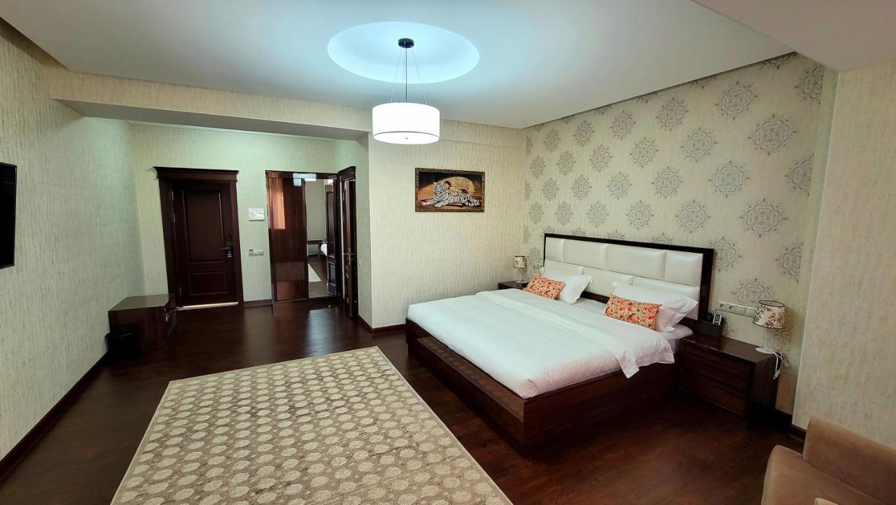 Hotel Ayni Dušanbe Exteriér fotografie