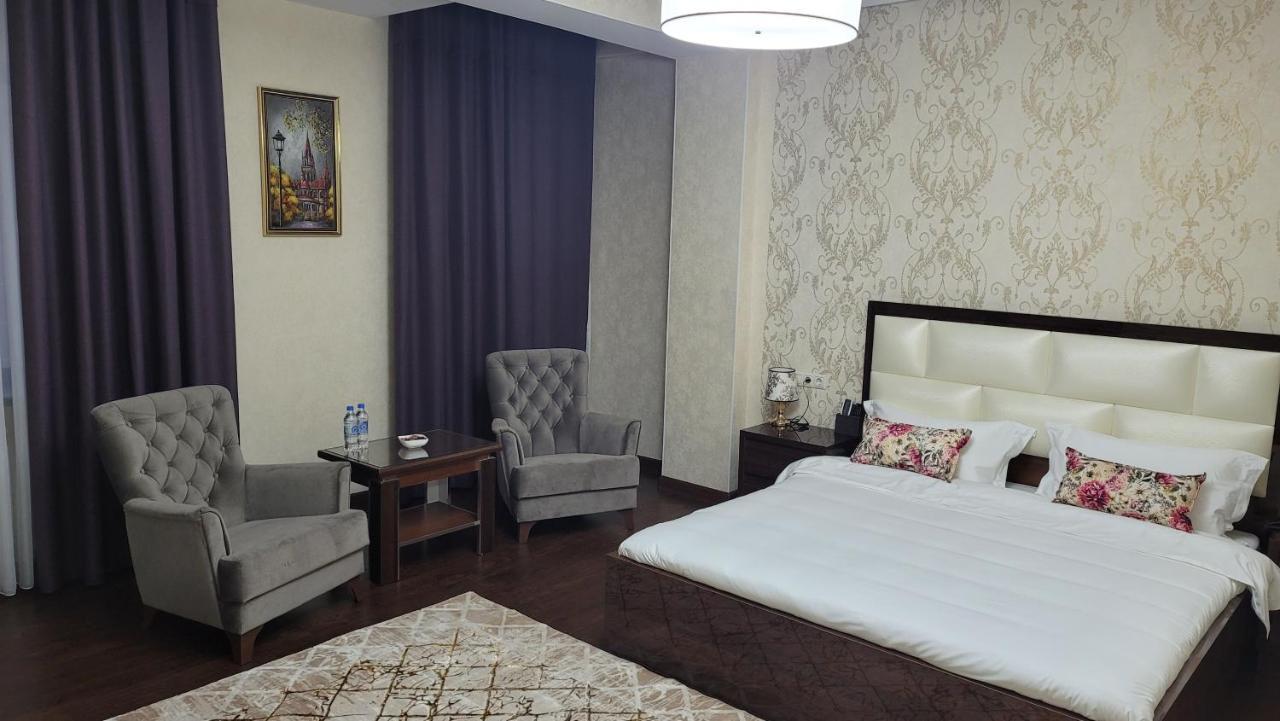 Hotel Ayni Dušanbe Exteriér fotografie