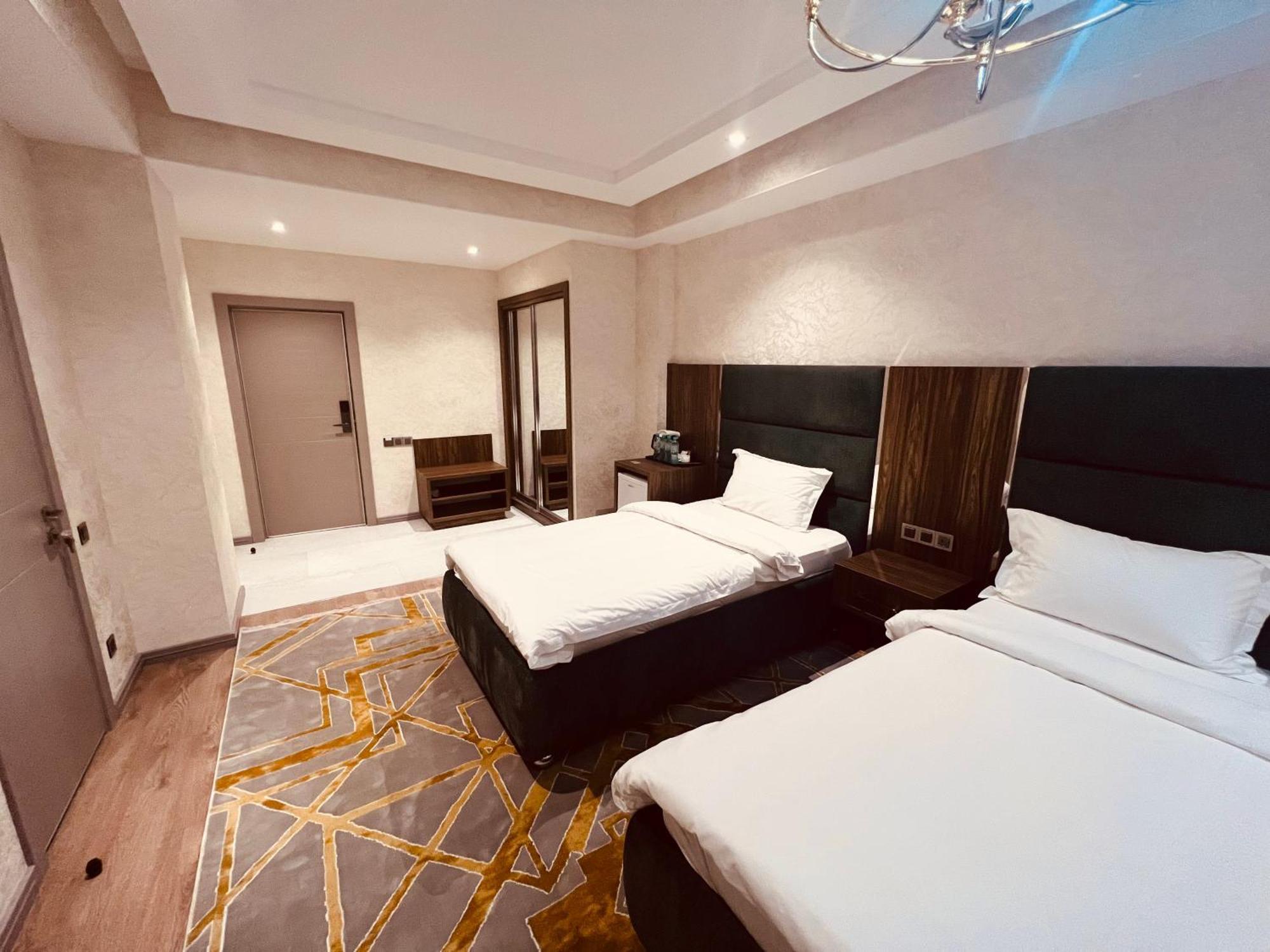 Hotel Ayni Dušanbe Exteriér fotografie