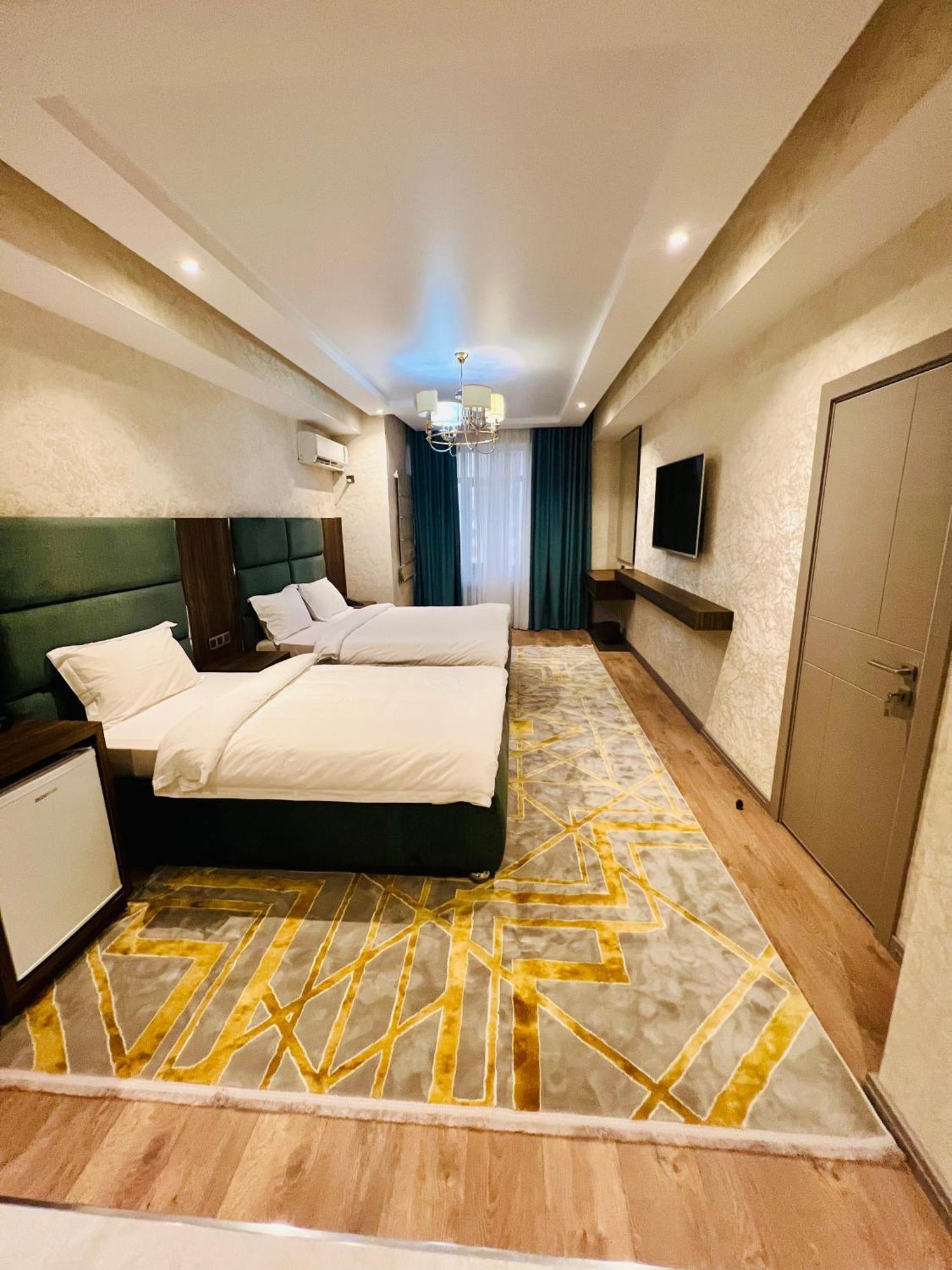 Hotel Ayni Dušanbe Exteriér fotografie
