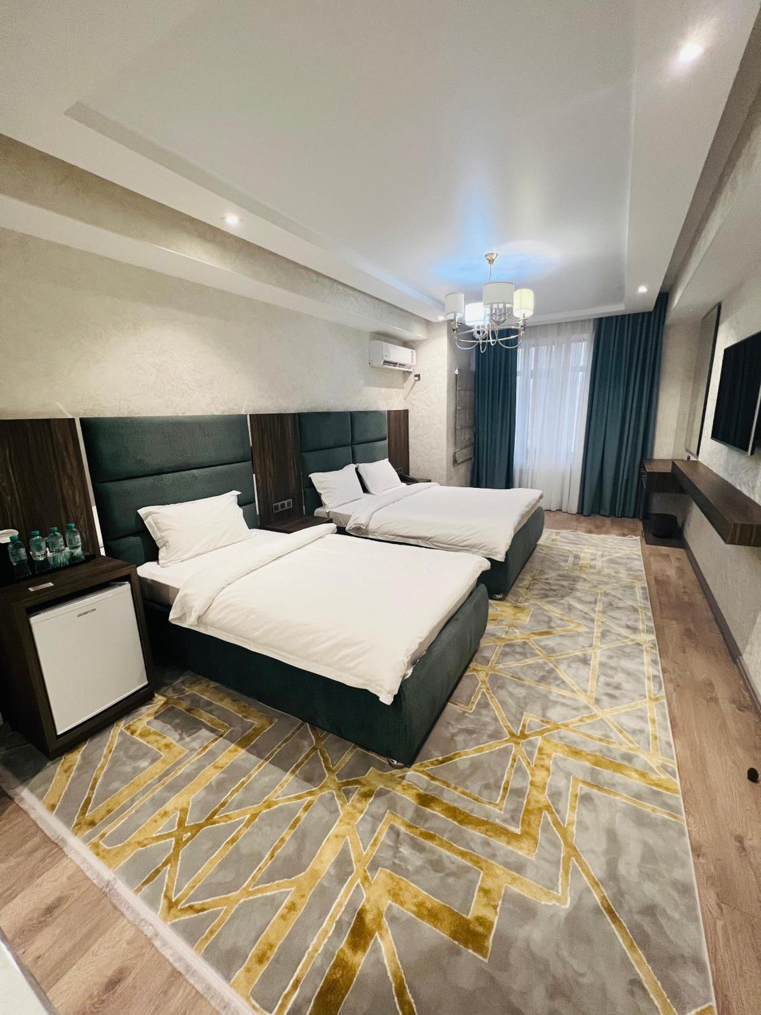 Hotel Ayni Dušanbe Exteriér fotografie
